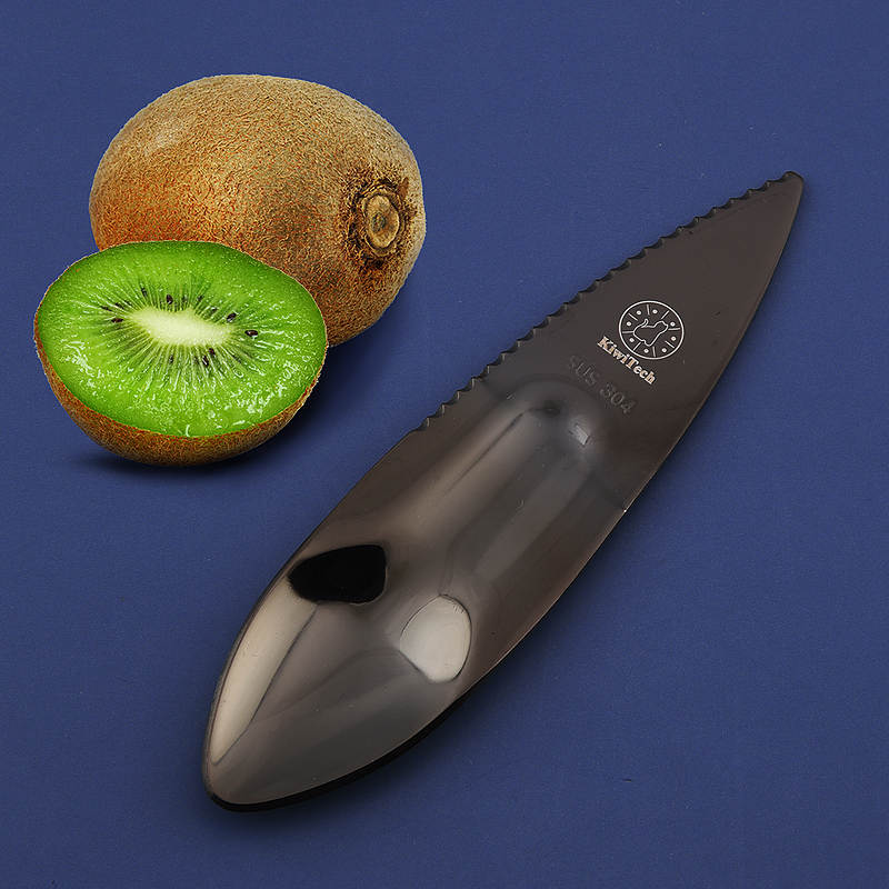 キウイ用ハーフカットスプーン（ブラック）