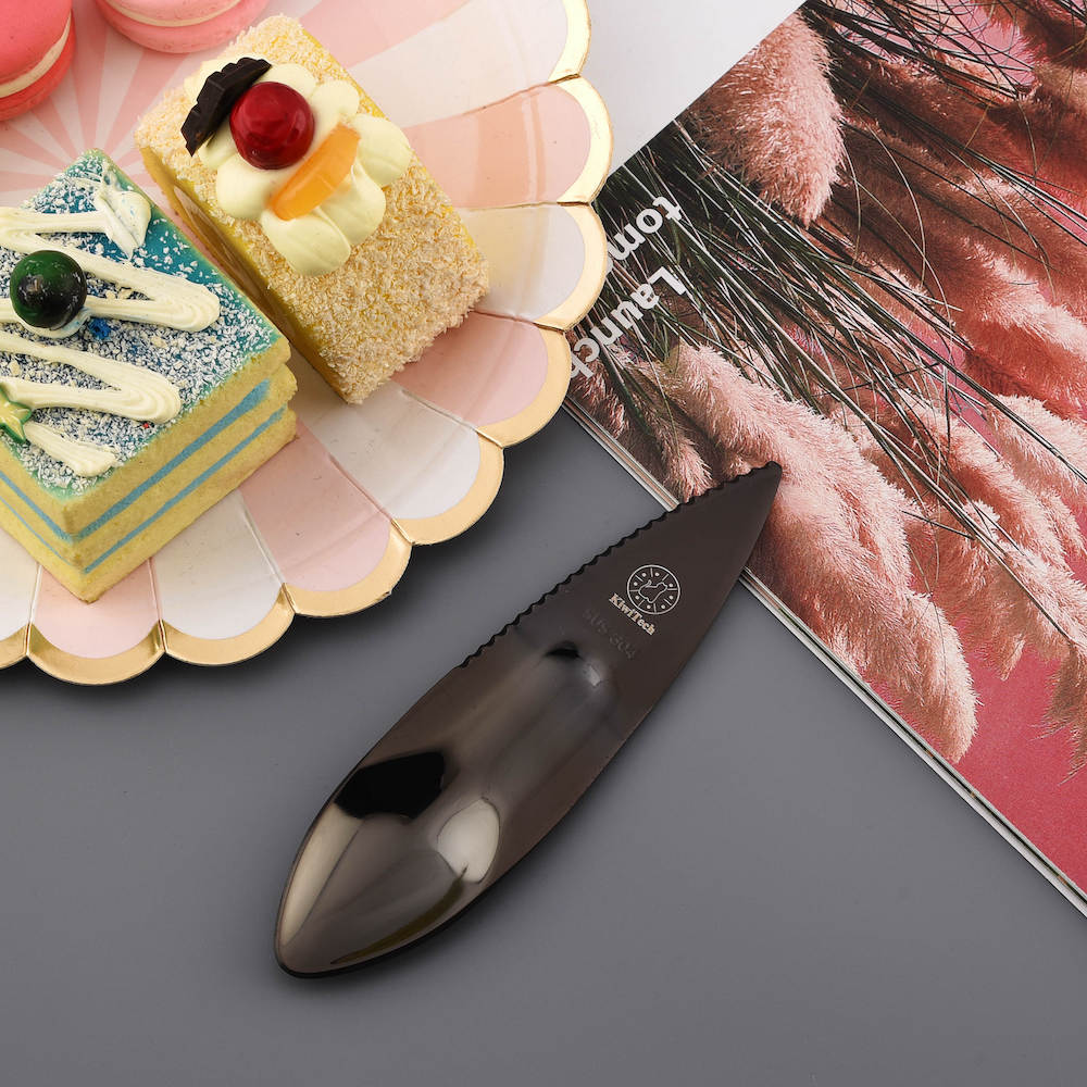 キウイ用ハーフカットスプーン（ブラック）